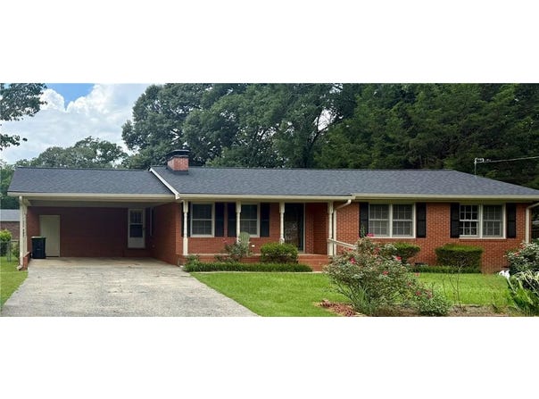 111 Howard Street, Byron, GA 31008