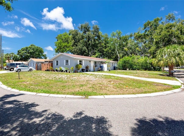122 WERTZ DRIVE, LARGO, FL 33771