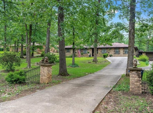 6127 Land O Trees Street, Shreveport, LA 71119