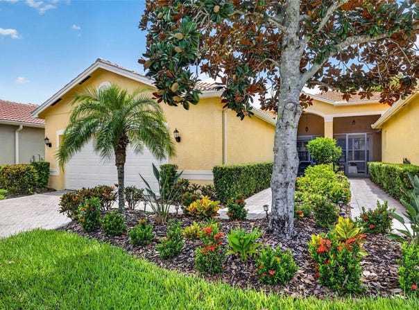 16227 AMETHYST KEY Drive, WIMAUMA, FL 33598