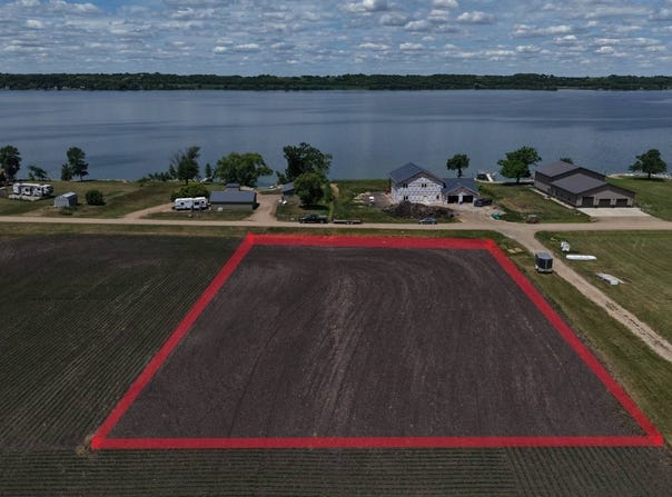 Lot Eagle View, Browns Valley, MN 56219