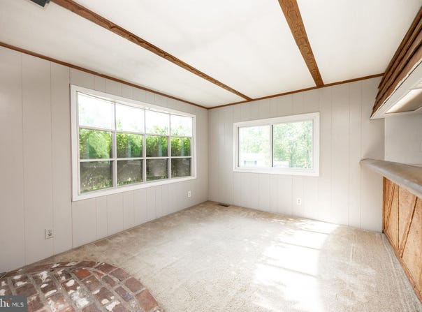 9 FAIRWAY, QUAKERTOWN, PA 18951