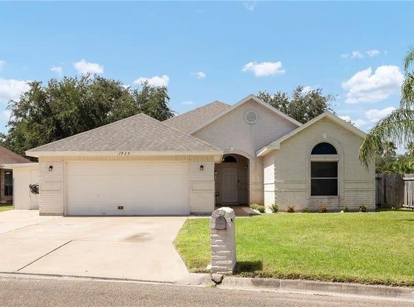 1929 Duke Avenue, McAllen, TX 78504