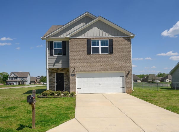 1001 PILGRIM LANE, MONTEVALLO, AL 35115