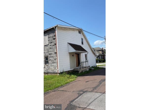 925 REAGAN STREET, SUNBURY, PA 17801