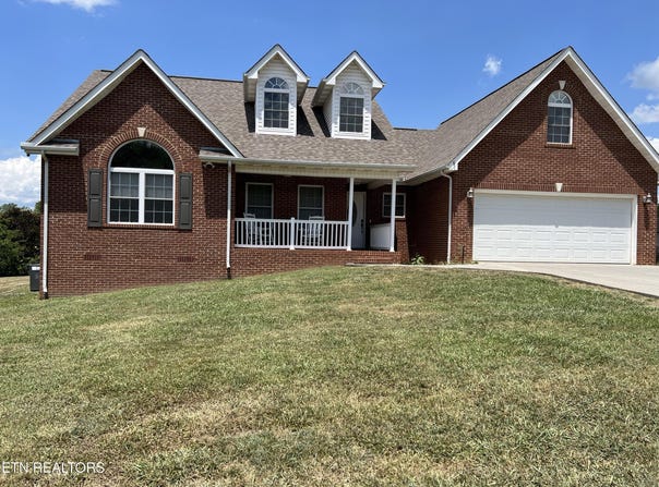 1719 Tahoe Tr, Sevierville, TN 37876