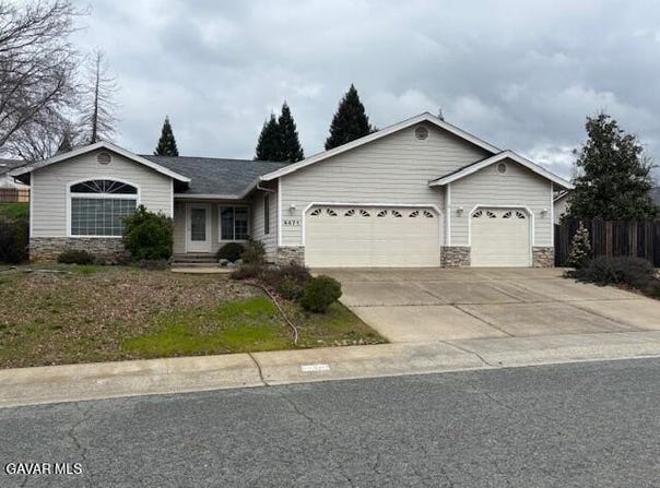 4471 Trinity Street, Shasta Lake, CA 96019