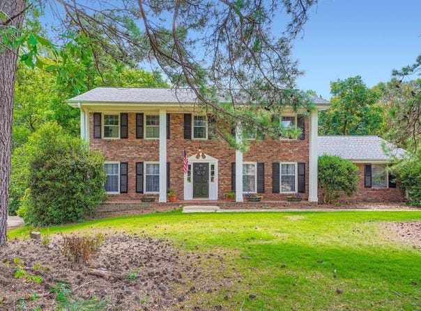 965 Grimes Bridge Road, Roswell, GA 30075