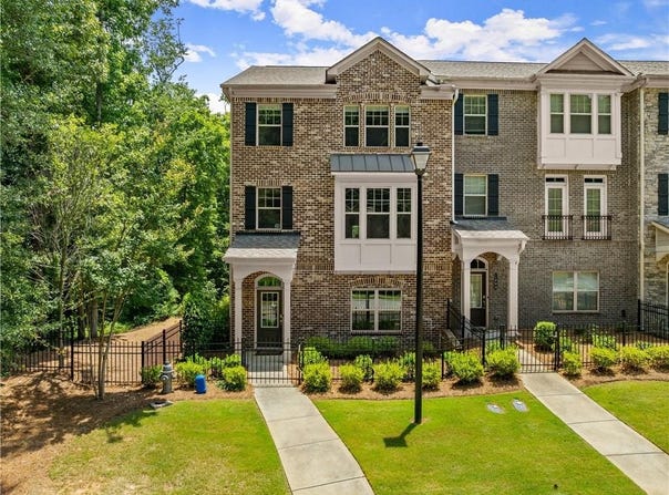 1007 Belle Avenue, Roswell, GA 30076