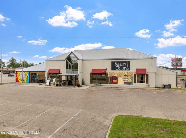 904 Mississippi 13, Columbia, MS 39429