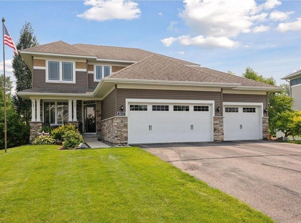 2615 Heron Lane, Victoria, MN 55386