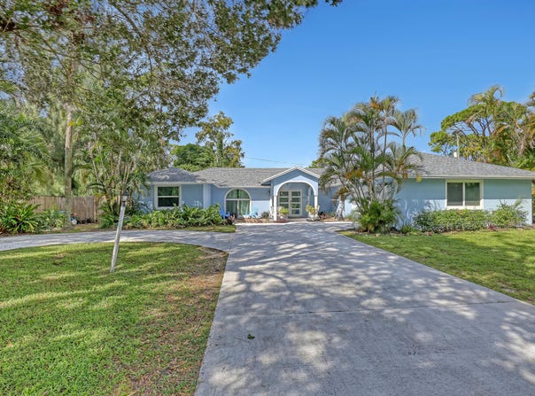 799 Huff Road, Haverhill, FL 33415