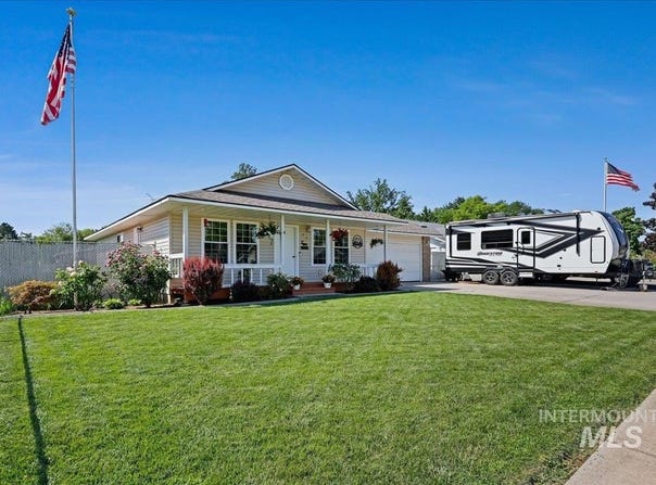 20 N 10th Ave, Payette, ID 83660