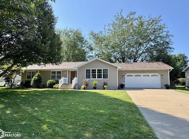 1501 Navajo Street, Burlington, IA 52601