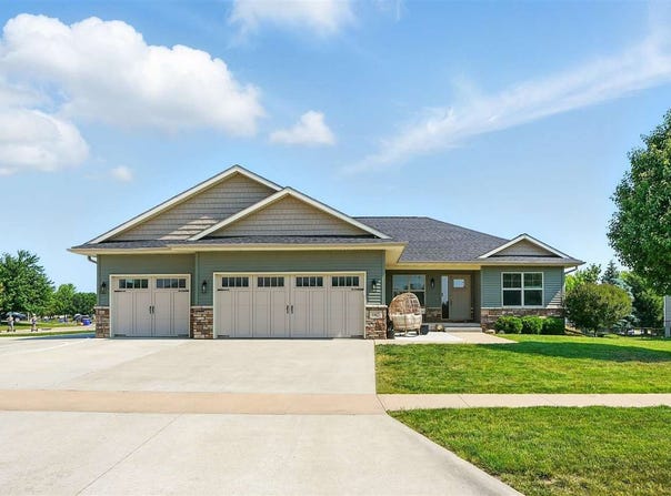 665 Fisher Trail, NorthLiberty, IA 52317