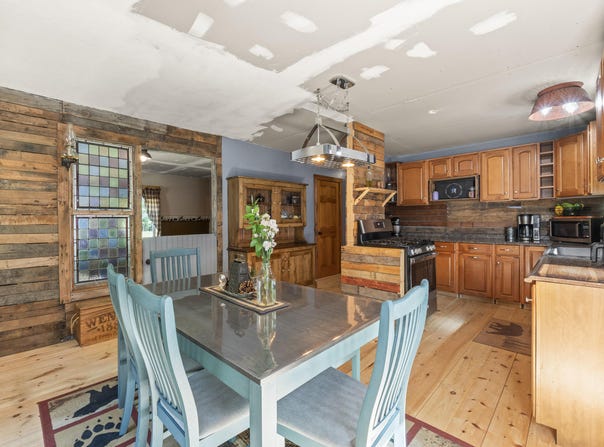 440 Quarry Road, Limerick, ME 04048