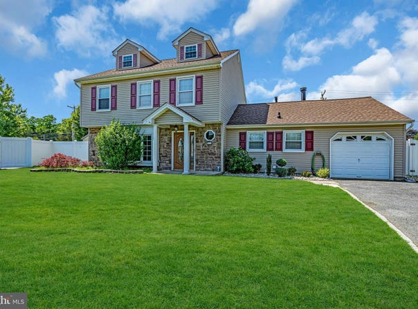 3 RACHEL COURT, HOWELL, NJ 07731