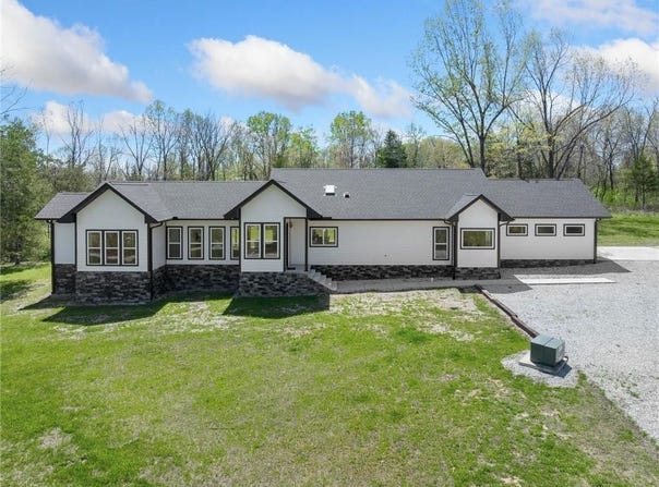 5751 Rock Springs  RD, Harrison, AR 72601