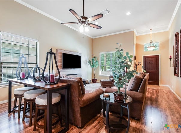 209 Geode Lane, Jarrell, TX 76537