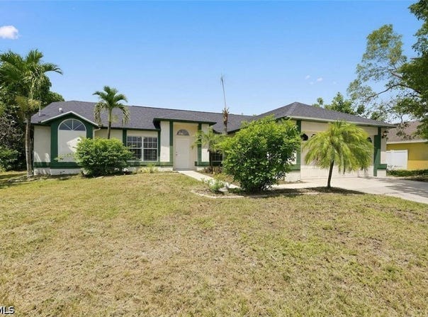 1325 SW 25th Terrace, Cape Coral, FL 33914