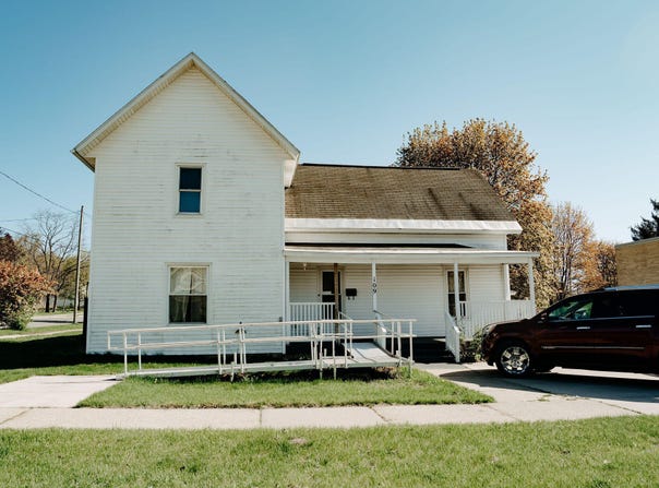 109 E 5th Street, Shelby, MI 49455