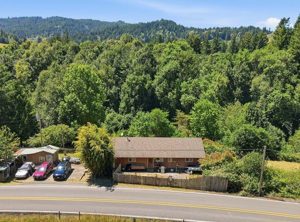 46760 HIGHWAY 242, MyrtlePoint, OR 97458