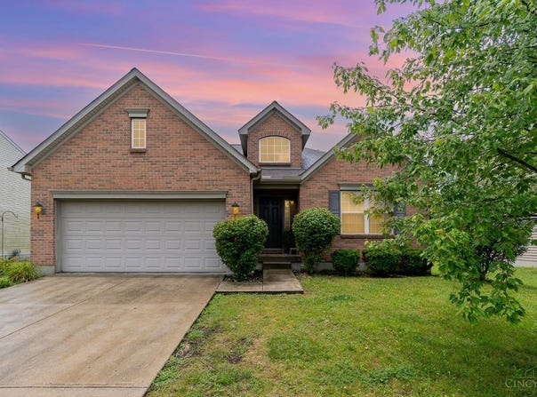 1821 Prairie Clover Drive, Turtle Creek Twp, OH 45036