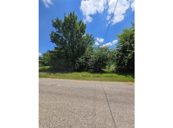 7167 Darling Street, Azle, TX 76020
