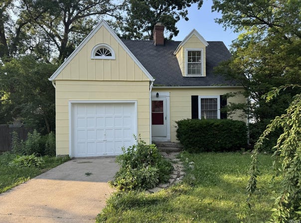 212 W Roosevelt Street, Muncie, IN 47303