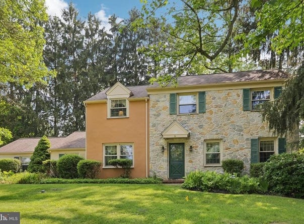 800 HUNT CLUB LANE, CHESTER SPRINGS, PA 19425