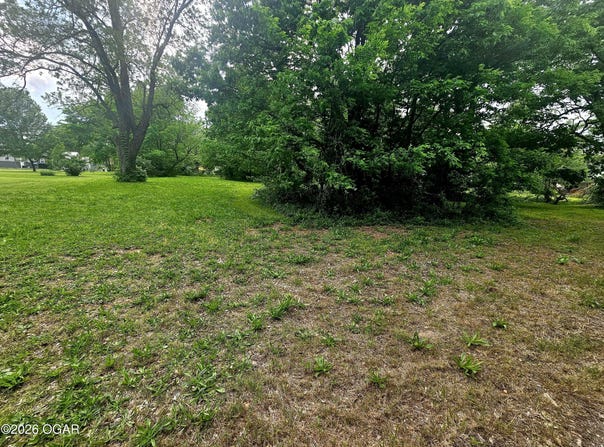 West, Baxter Springs, KS 66713
