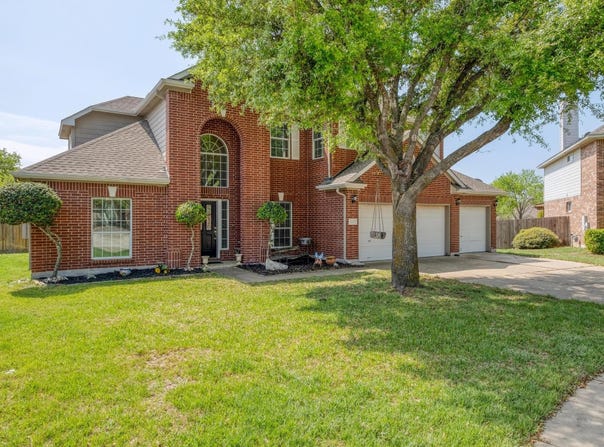 2209 Callaway Garden CT, Pflugerville, TX 78660