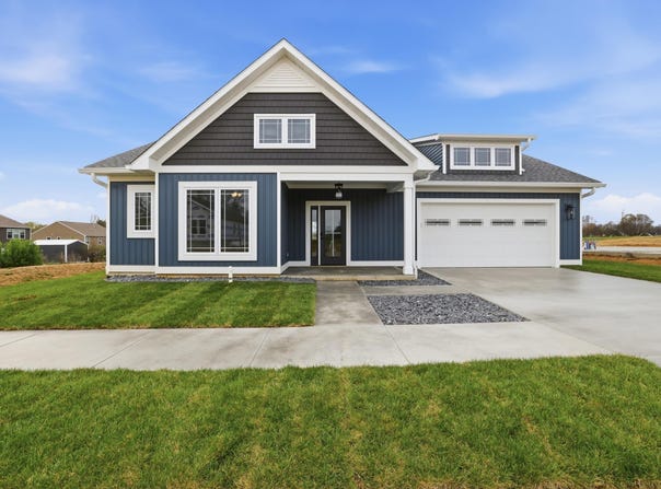 7603 W Julia Drive, Ellettsville, IN 47429