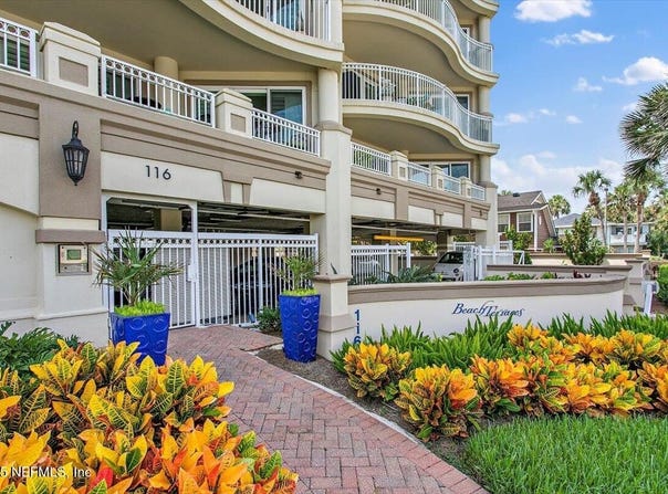 116 19TH Avenue N unit: 301, Jacksonville Beach, FL 32250