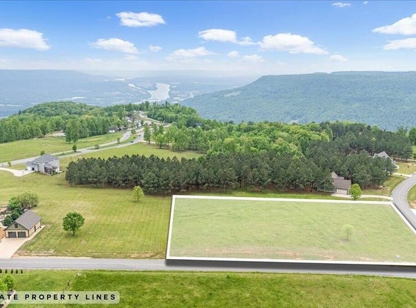 215 Deer Run Drive, Jasper, TN 37347