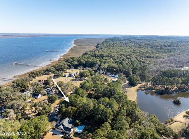 213 Old Plantation Drive W, Beaufort, SC 29907
