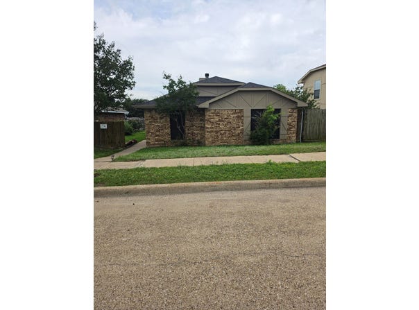 1416 Hackamore Street, Mesquite, TX 75149