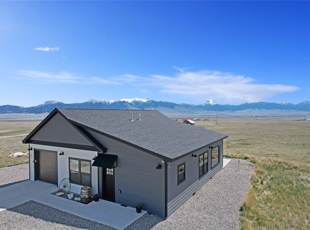 21 Gopher Trail, Ennis, MT 59729