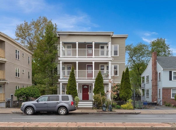 699 Hyde Park Ave, Boston, MA 02131