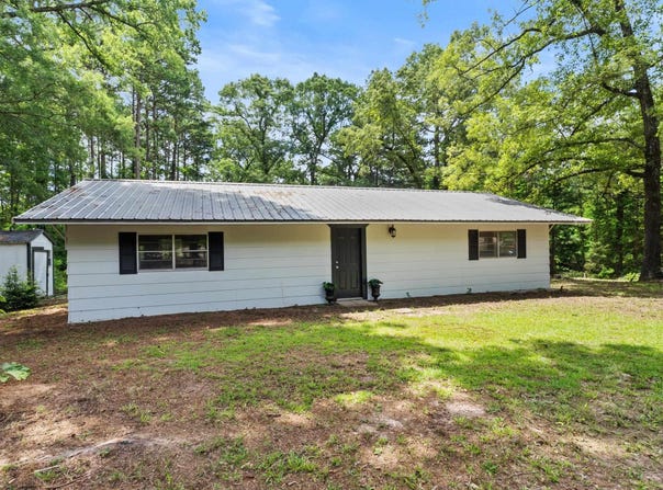1419 HWY 32 E, Ashdown, AR 71822