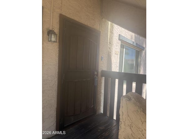 1927 E HAMPTON Avenue, Mesa, AZ 85204