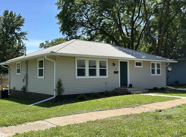 804 W Grimes, Fairfield, IA 52556