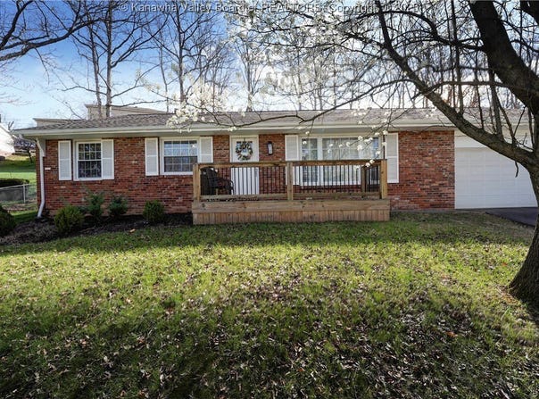 1571 Nottingham Road, Charleston, WV 25314