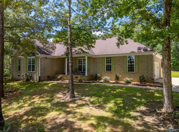1115 Edgar Road, Glencoe, AL 35905