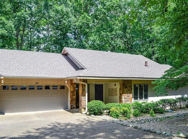 23 Emanuel Drive, Hot Springs Village, AR 71909