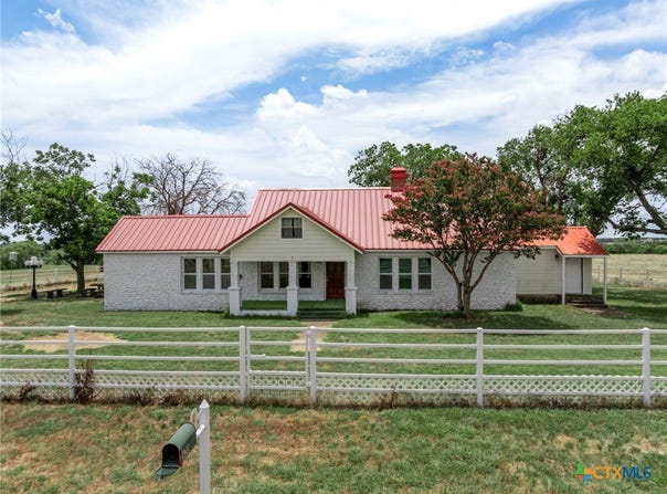 7820 Moccasin Bend Road, Gatesville, TX 76528