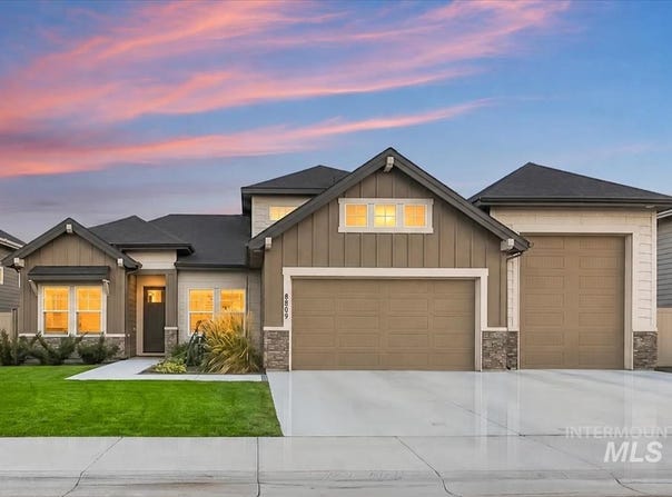 8809 E Daffodil St, Nampa, ID 83687