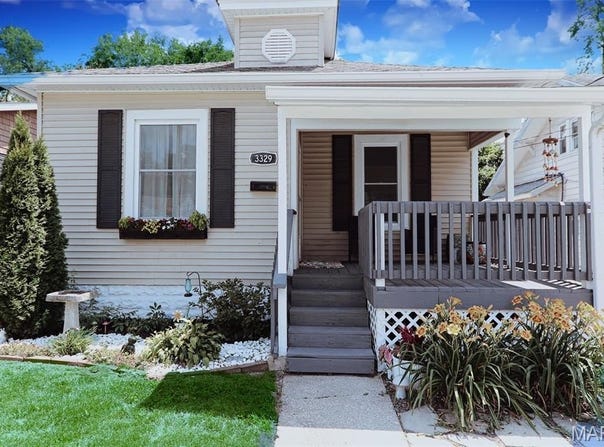 3329 Brown Street, Alton, IL 62002