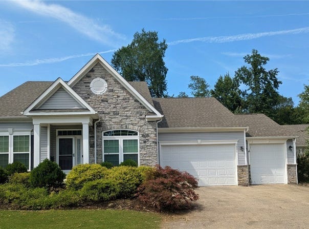 36556 Annie Lane, North Ridgeville, OH 44039
