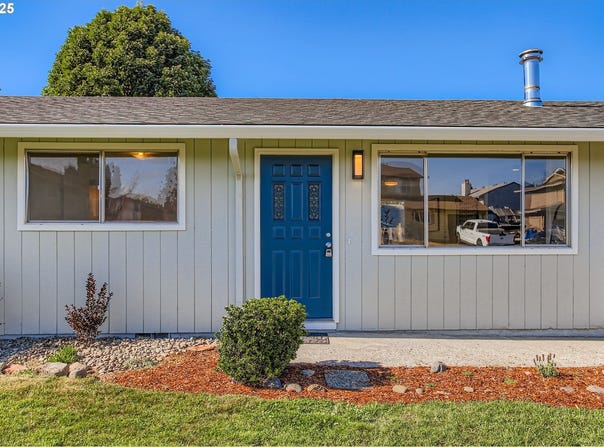 22609 NE HANCOCK ST, Fairview, OR 97024